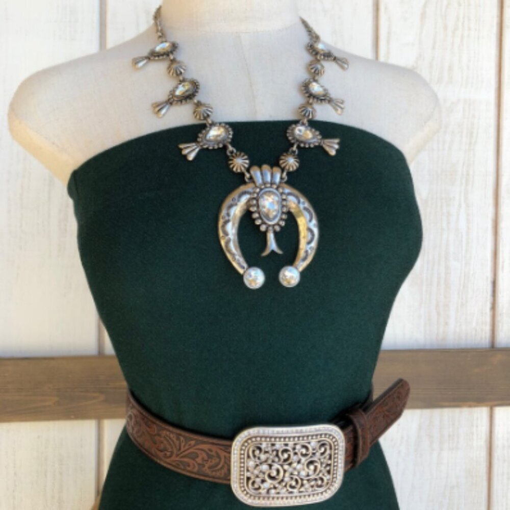 Bohemian Western Cowboy Horseshoe Squash Blossom Silver Rhinestone Necklace - Picture 3 of 16